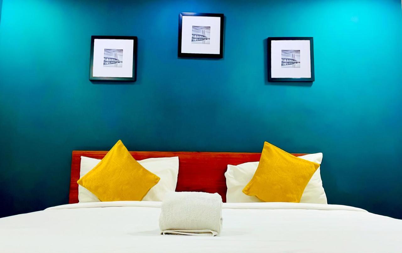 The Reach Hotel Kochi 外观 照片